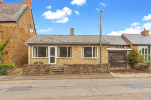 11 Culworth Road Chipping Warden